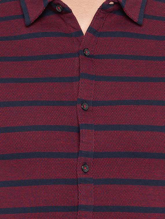 red striped casual shirt - 15750651 -  Standard Image - 4