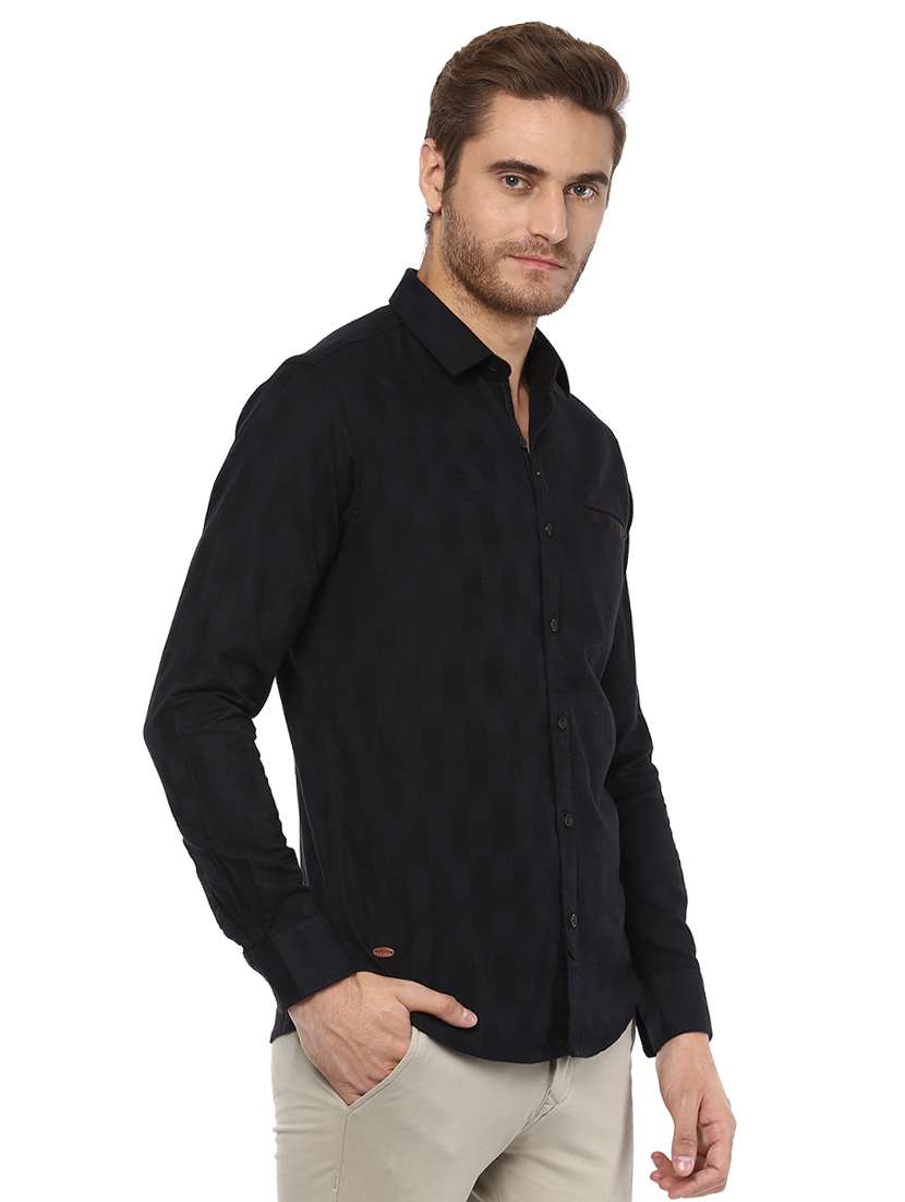 black checkered casual shirt - 15772864 -  Standard Image - 1