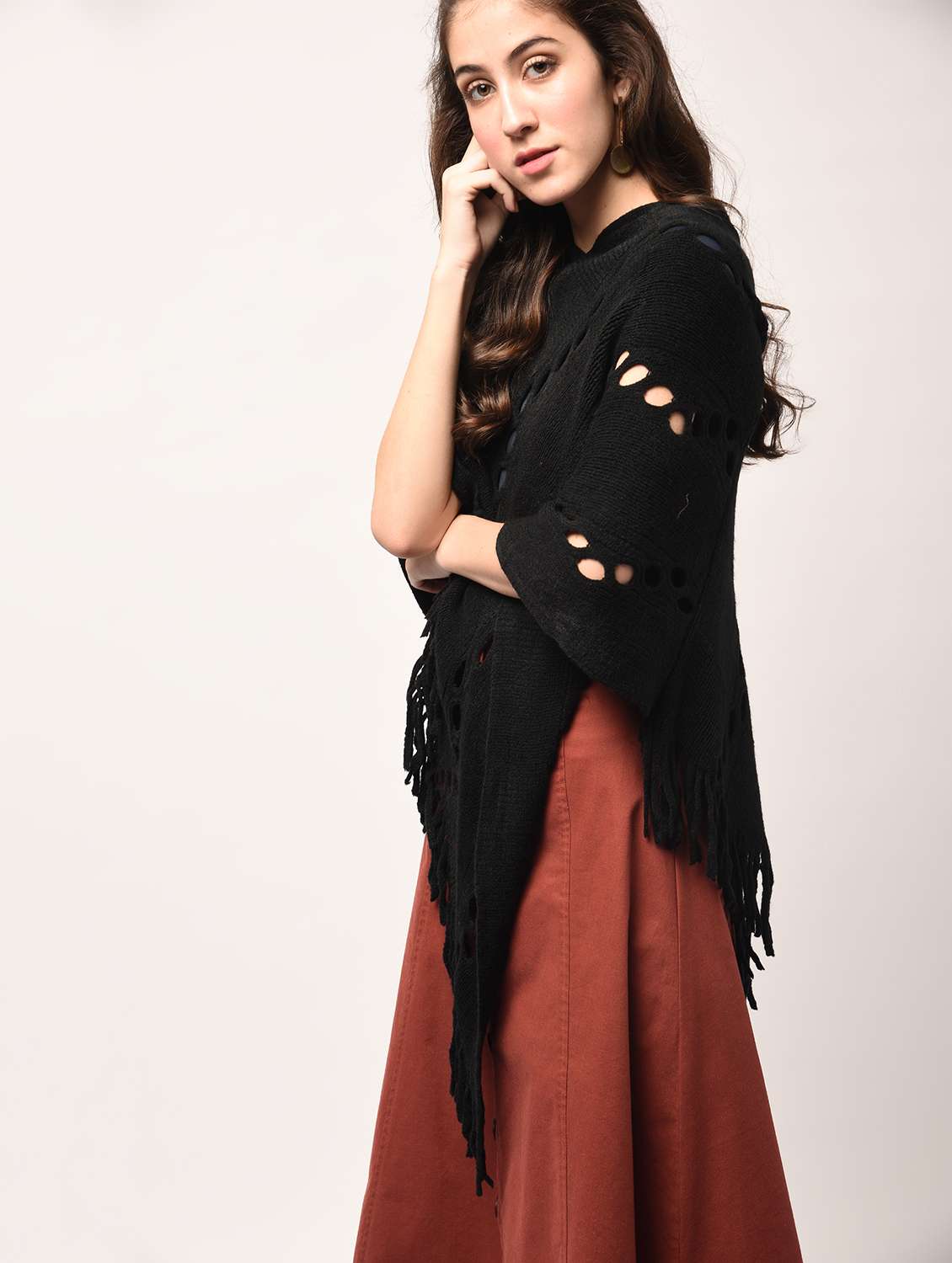 cut out detail fringed edge poncho