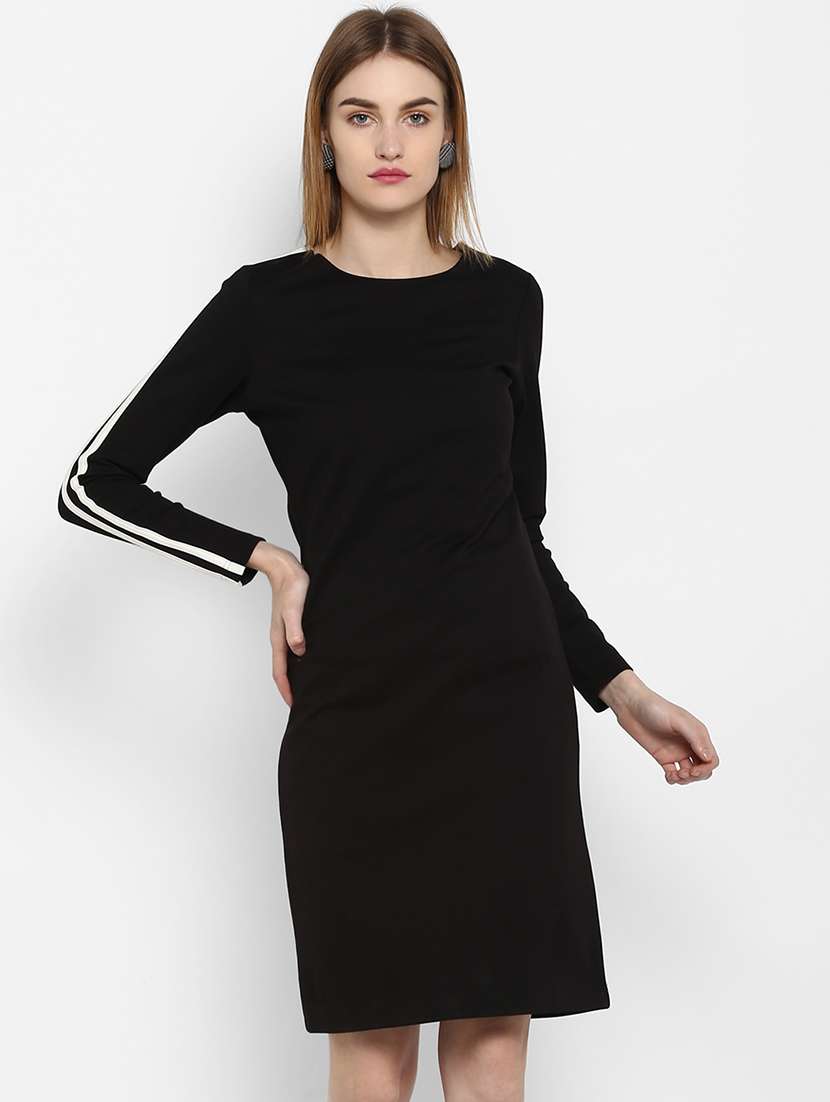contrast side striped sleeved sheath dress