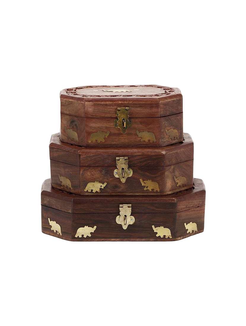 desi karigar wooden antique brown jewellery box with brass work set of 3 size lxbxh-8x5x2.5 inch - 15844950 - Standard Image - 1