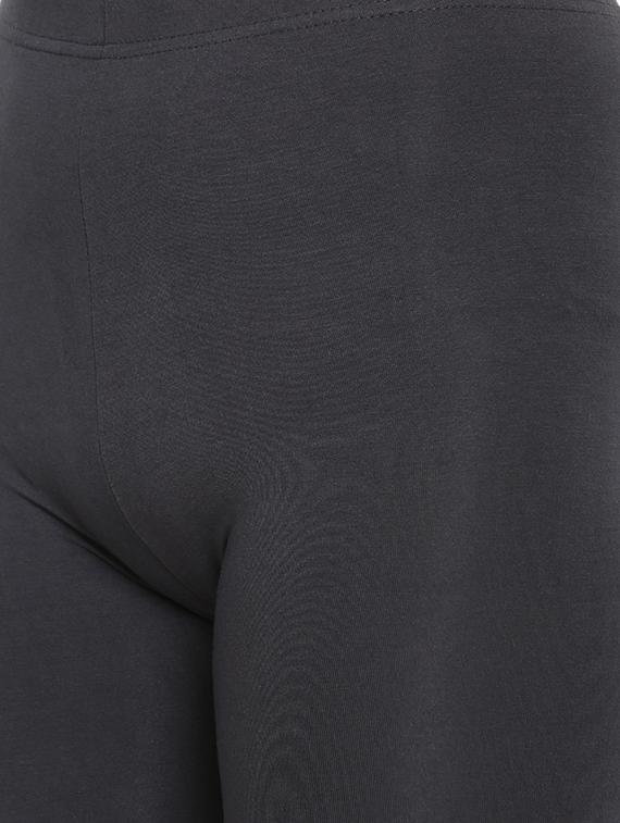 grey solid capri legging - 15877274 - Standard Image - 4