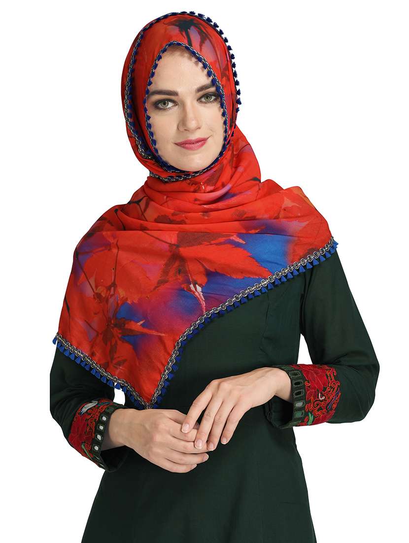red crepe scarf