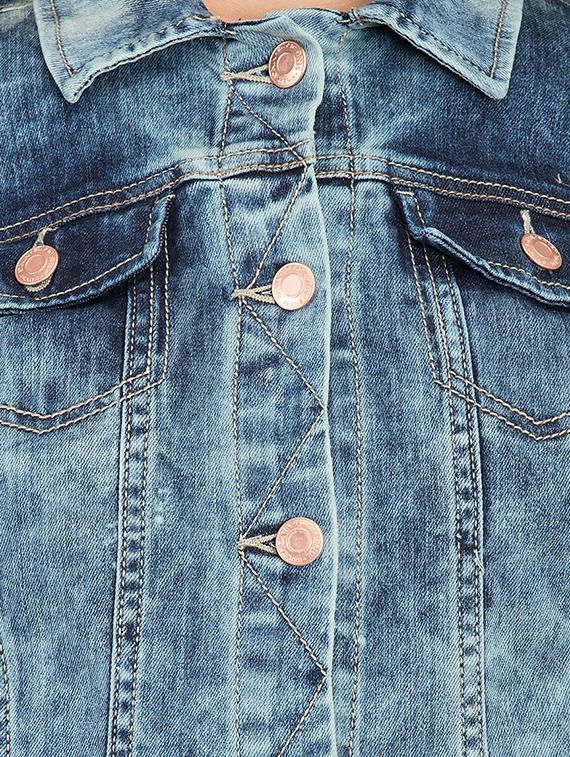cropped acid wash denim jacket - 15878599 - Standard Image - 4