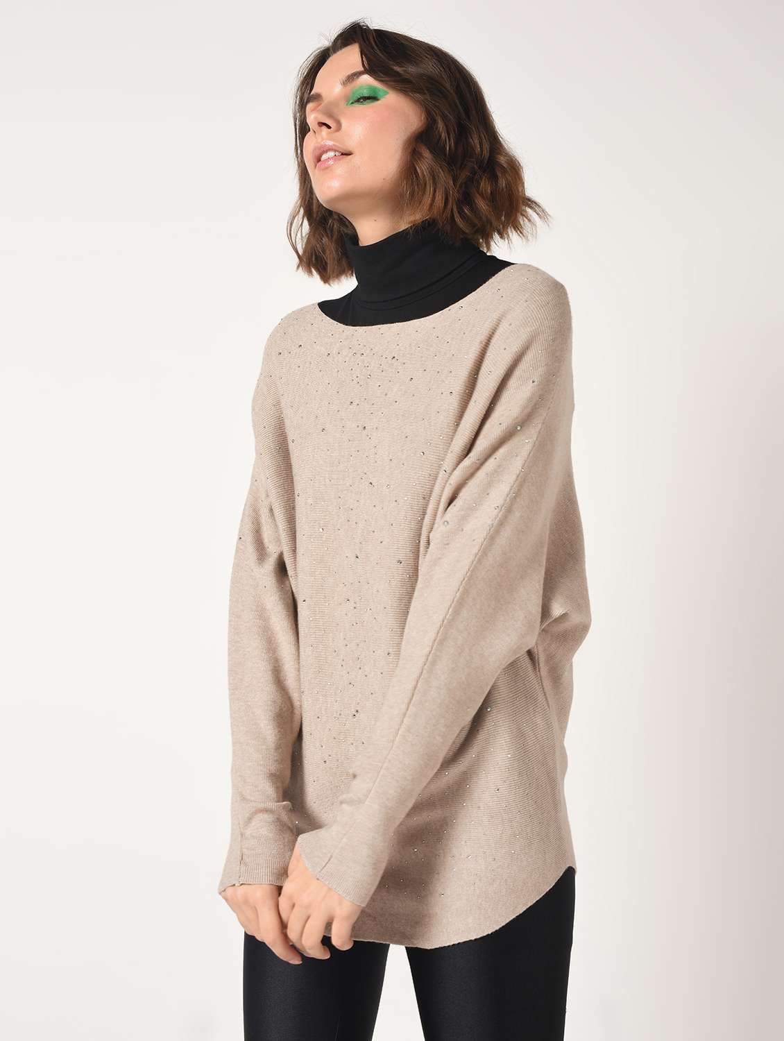 embellished bat wing sleeved pullover