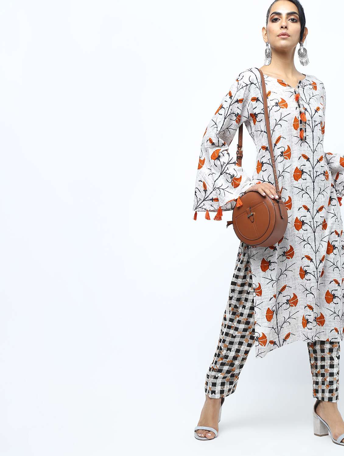 floral bell sleeved kurta with pant set