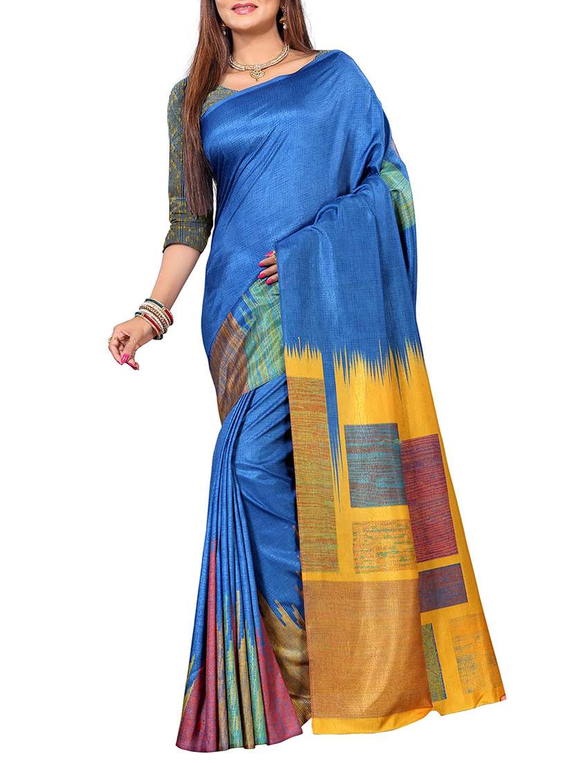 graphic printed saree with blouse