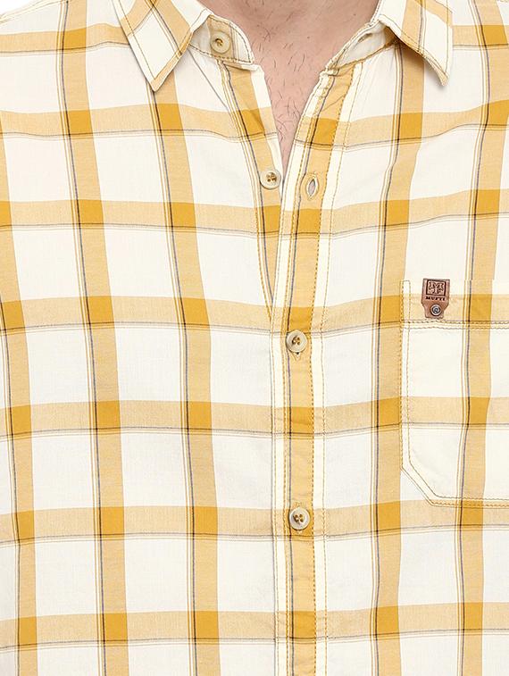 yellow checkered casual shirt - 15968459 - Standard Image - 4
