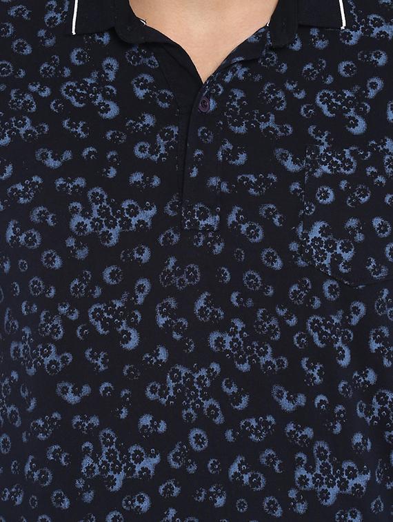 blue floral printed t-shirt - 15968607 - Standard Image - 4