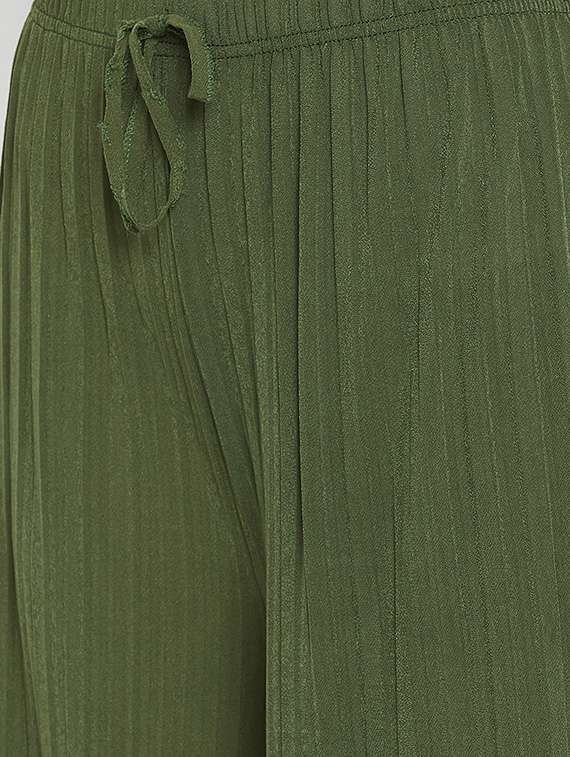 scallop hem cut work culotte - 16001255 -  Standard Image - 4