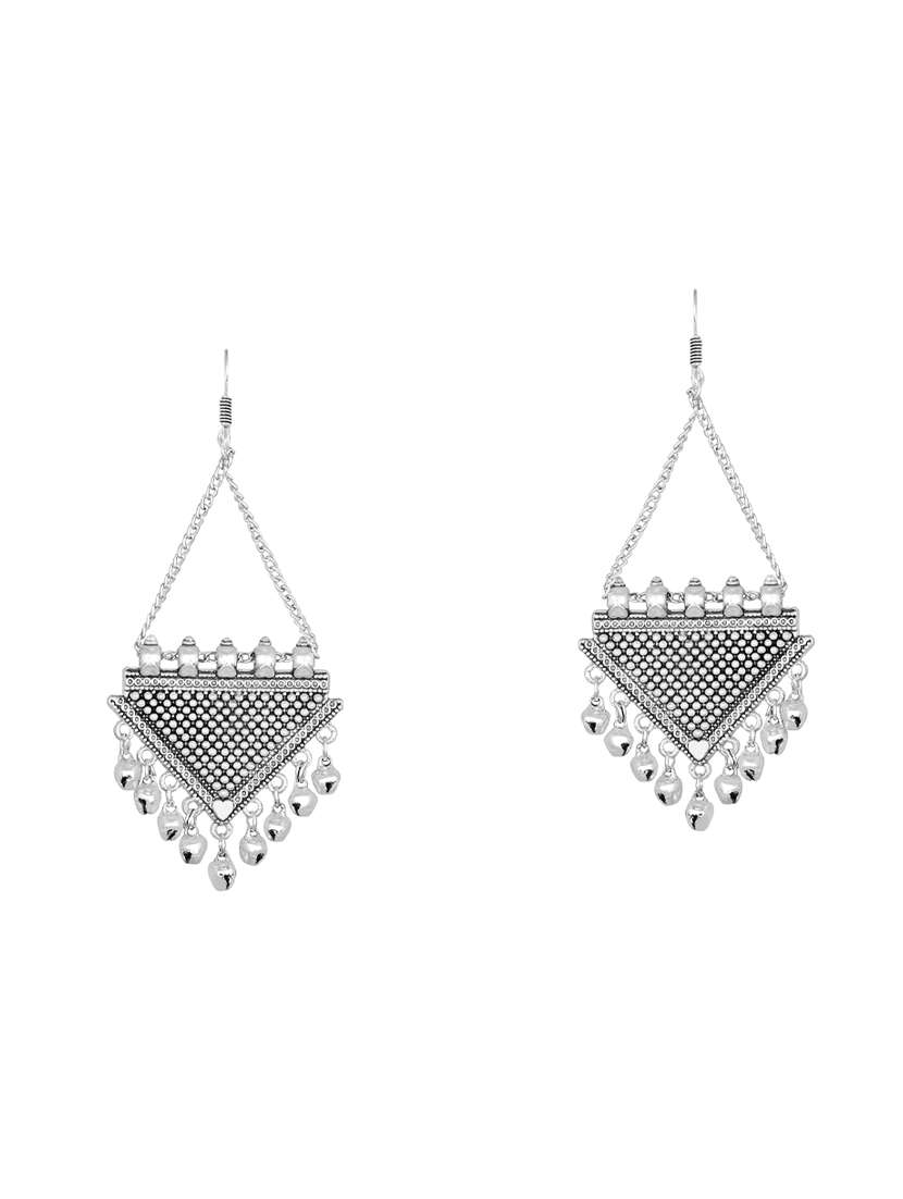 silver metal chandellier earring