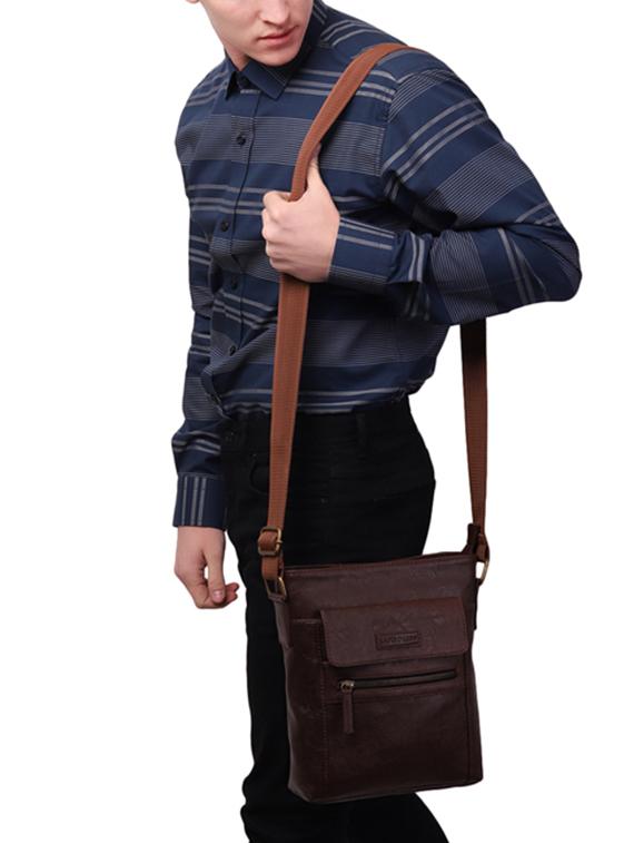 black leatherette (pu) messenger bag - 16017926 - Standard Image - 4