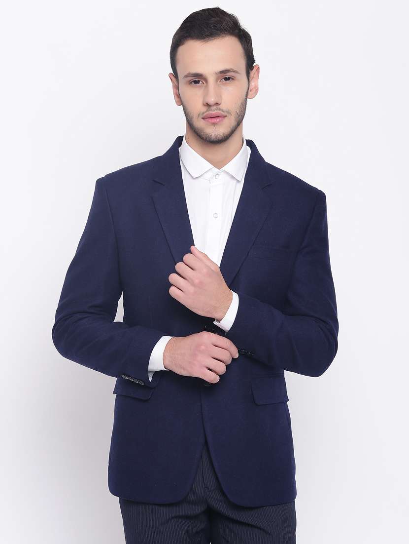 blue single breasted formal blazer