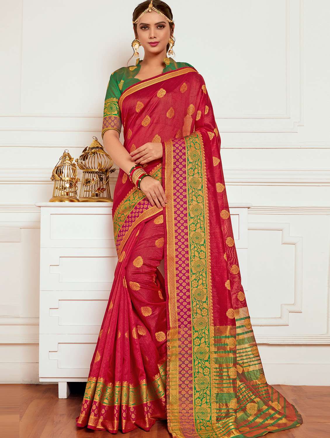 women's banarasi saree with blouse