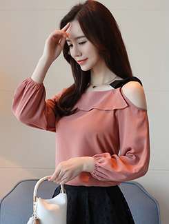 ruffle trim cold shoulder top