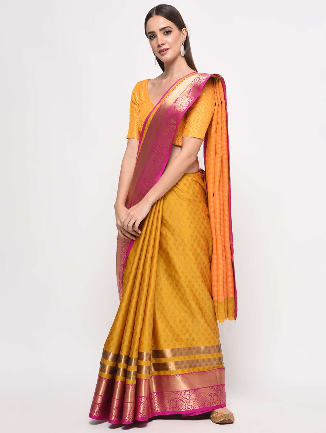 zari bordered banarasi saree with blouse