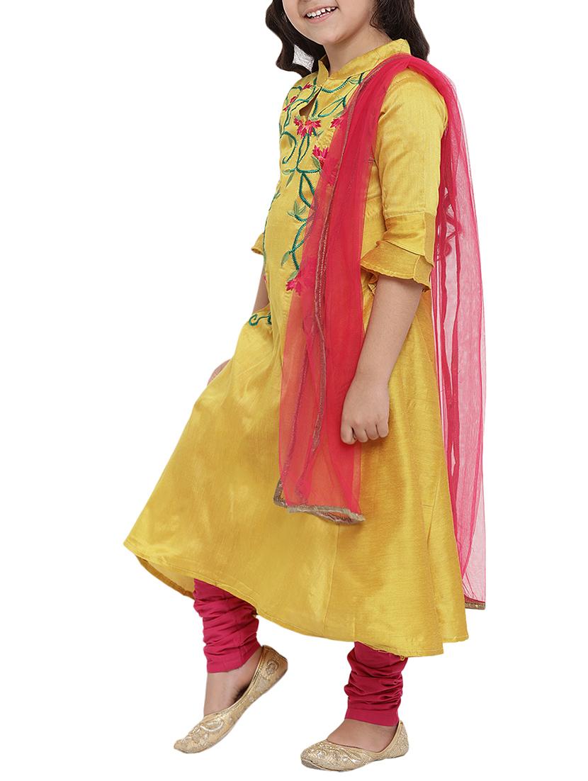 yellow cotton suit set - 16128729 - Standard Image - 1