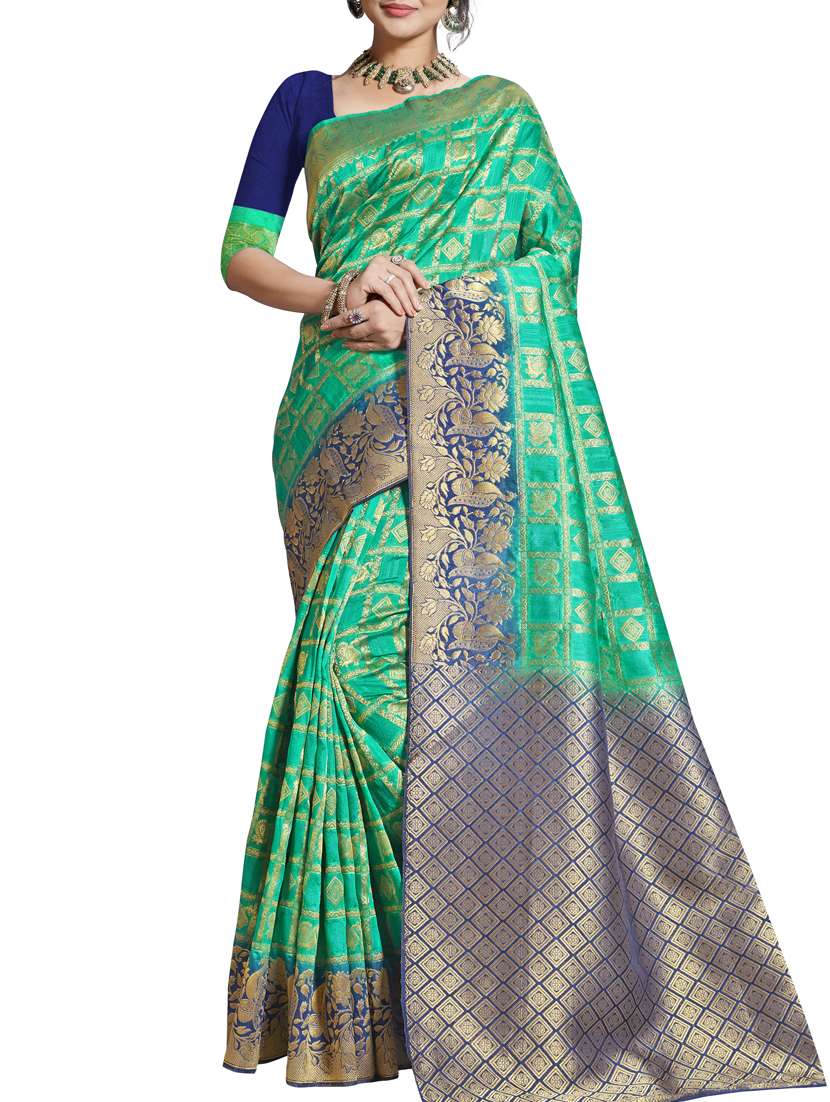 contrast zari border banarasi saree with blouse