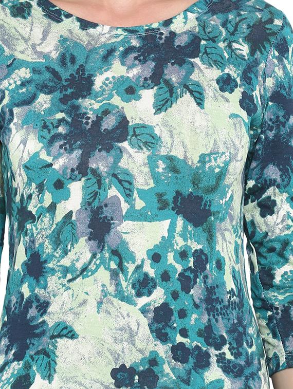 women's all over print round neck t-shirt - 16173378 - Standard Image - 4