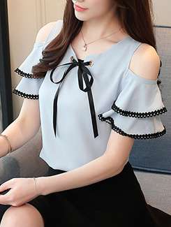 contrast lace detail top