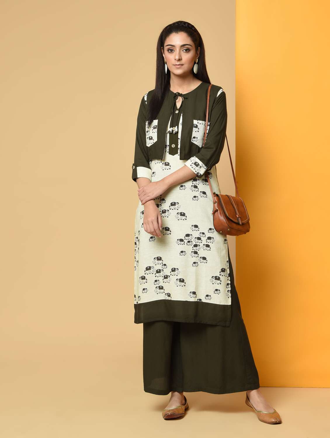 quirky print kurta with jacket 