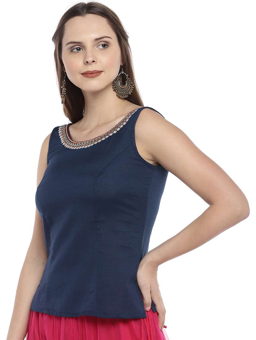 embroidery solid blouse - 16215330 -  Standard Image - 1