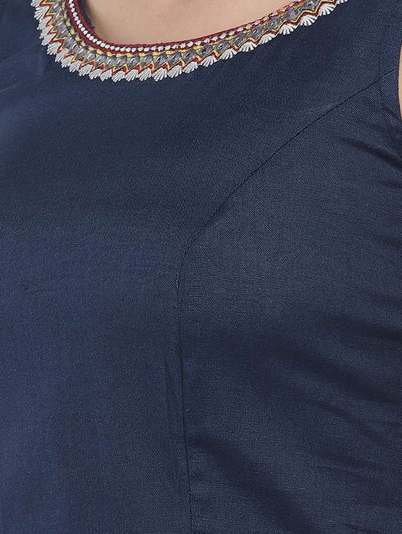 embroidery solid blouse - 16215330 - Standard Image - 4