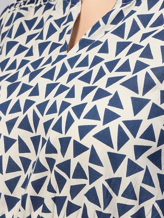 geometrical printed kurta palazzo set - 16237443 - Standard Image - 4