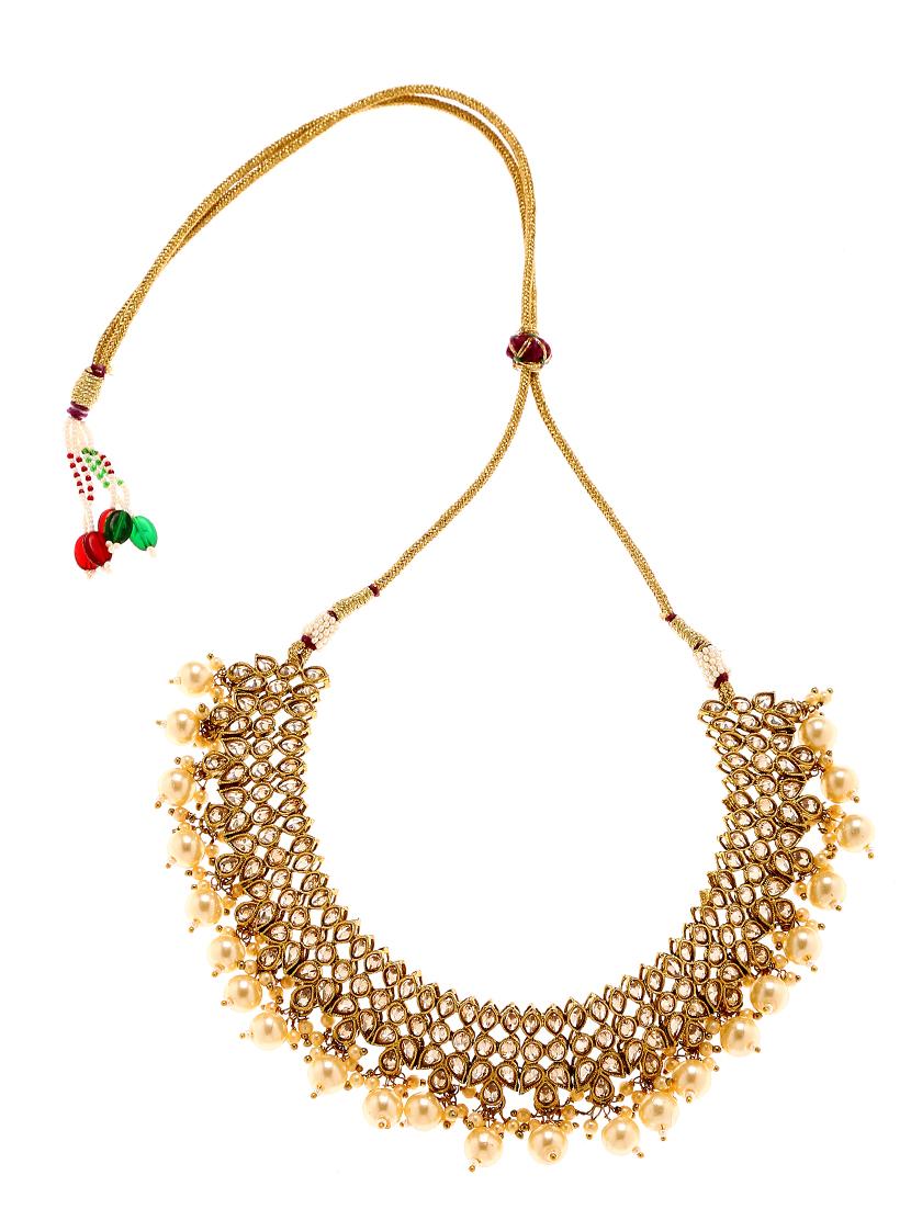 gold metal set - 16239250 -  Standard Image - 1