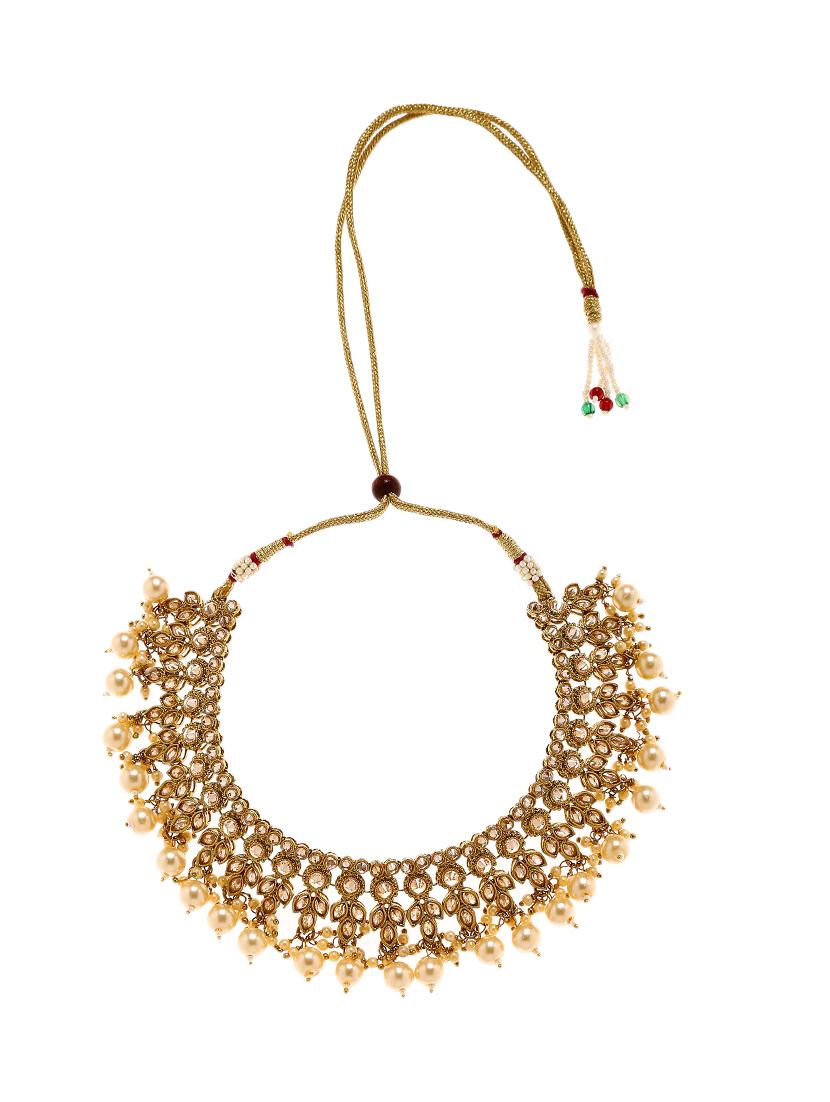 gold metal set - 16239255 -  Standard Image - 1