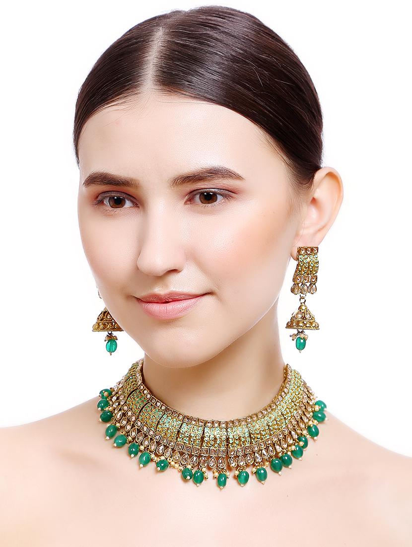 green metal set - 16239257 - Standard Image - 4