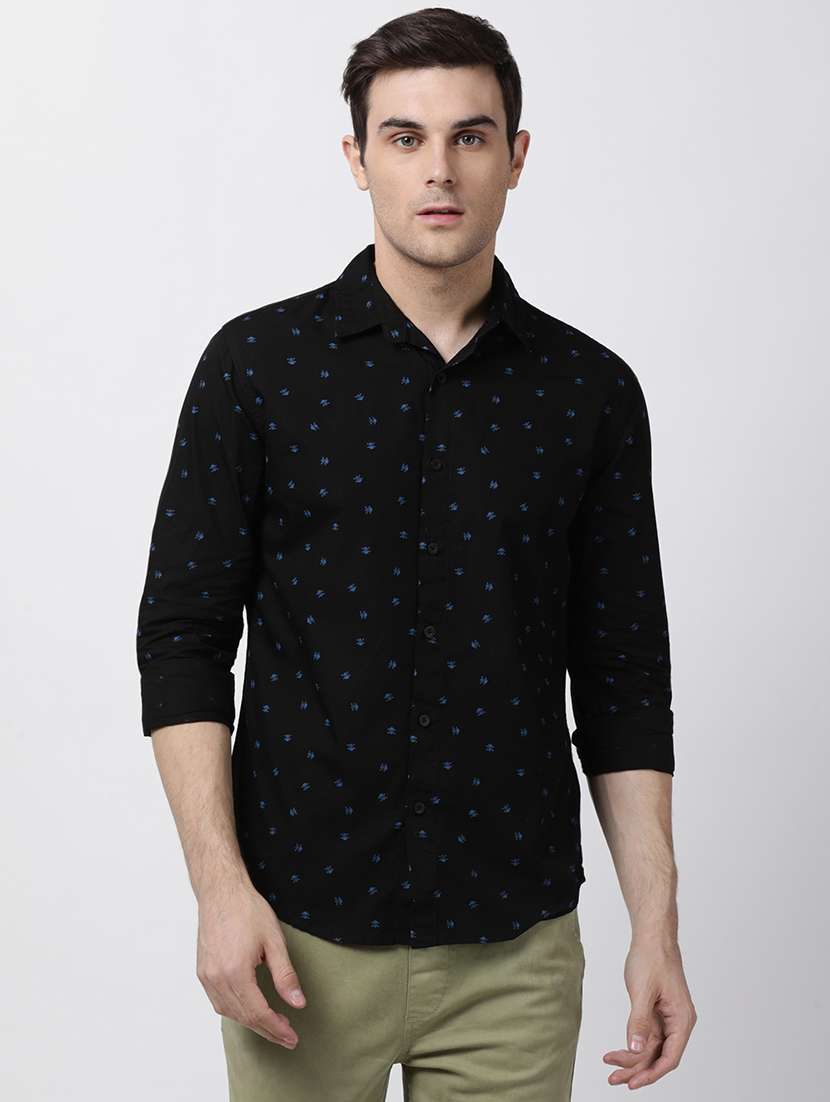 black printed casual shirt