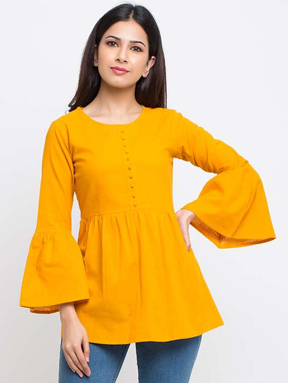botton detail bell sleeved top