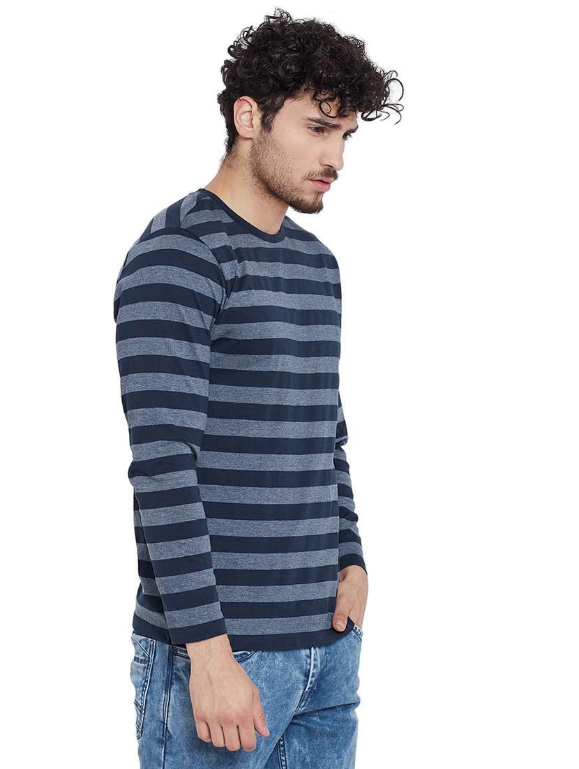 navy blue striped t-shirt - 16275085 -  Standard Image - 1