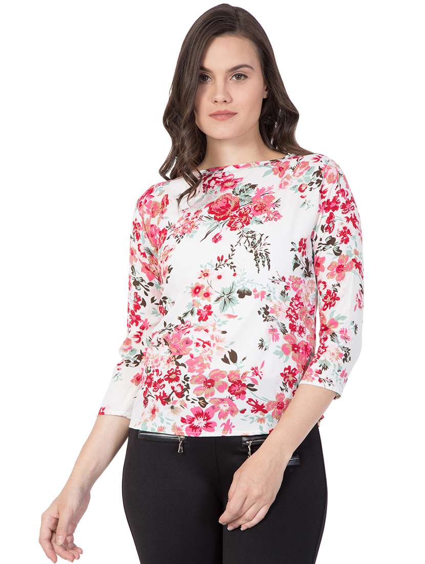 women's straight boat neck top
