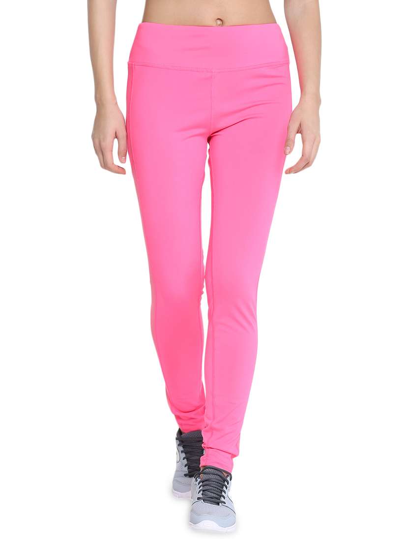 stitch detail high rise yoga pant