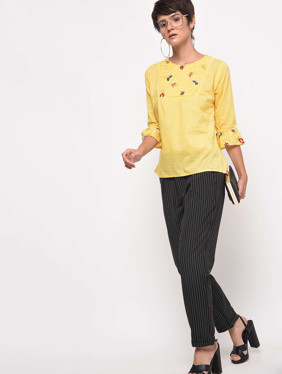 flute sleeved dobby top 