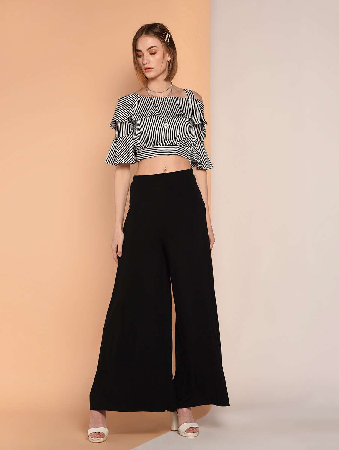 single cold shoulder crop top 
