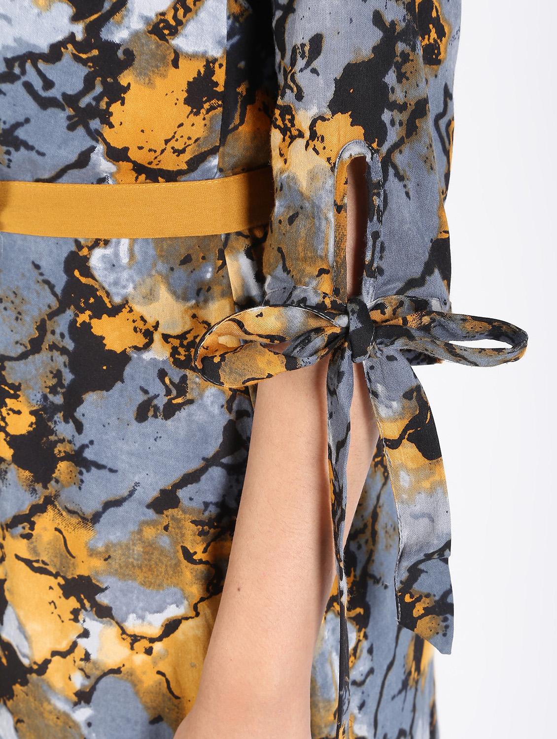 abstract printed long shrug - 16343103 - Standard Image - 4