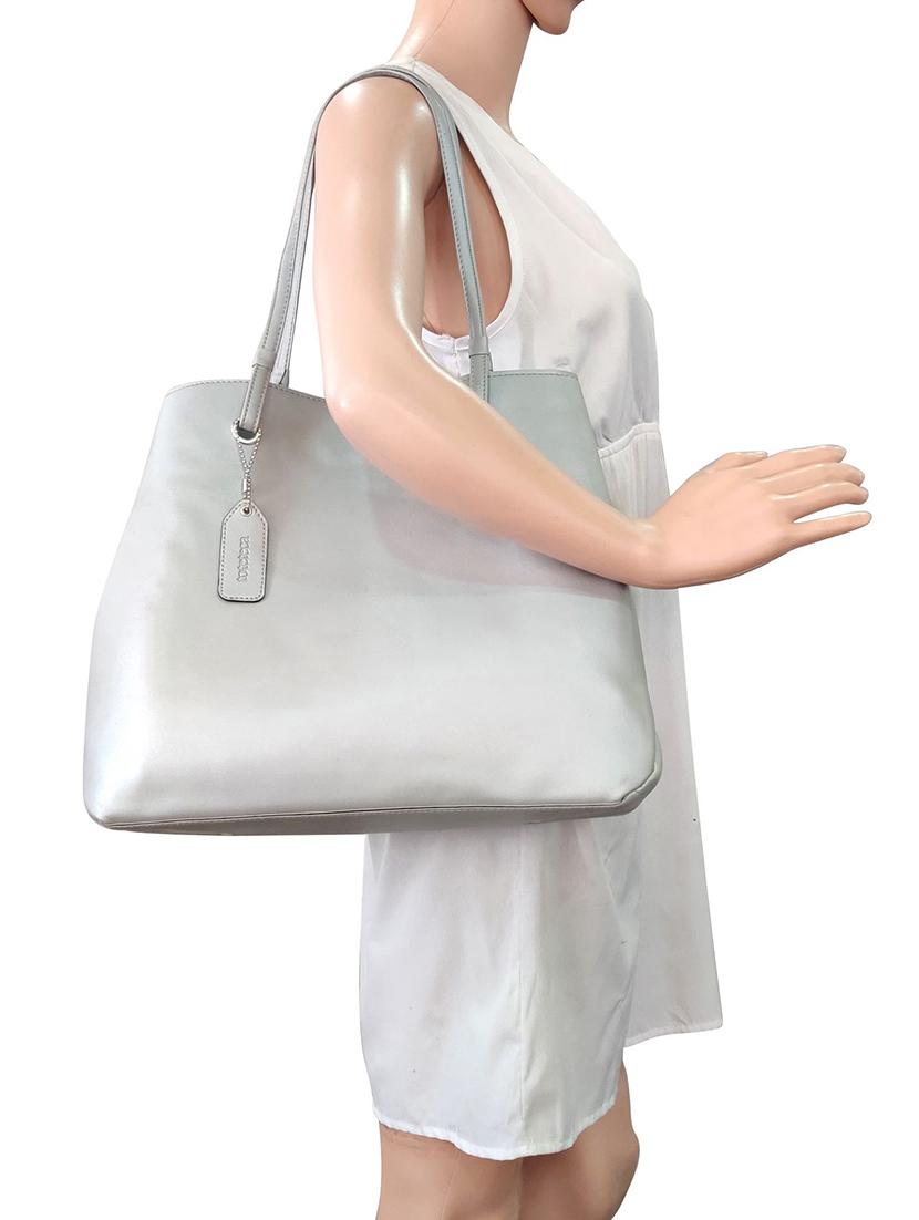 silver leatherette (pu) handbag - 16370261 - Standard Image - 4