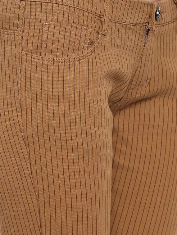 mid rise striped crop pants - 16383785 -  Standard Image - 4