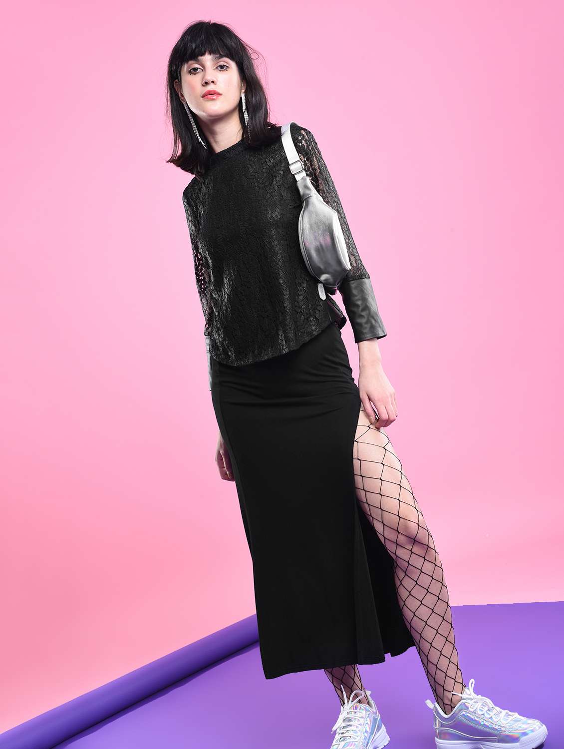 women's straight round neck top