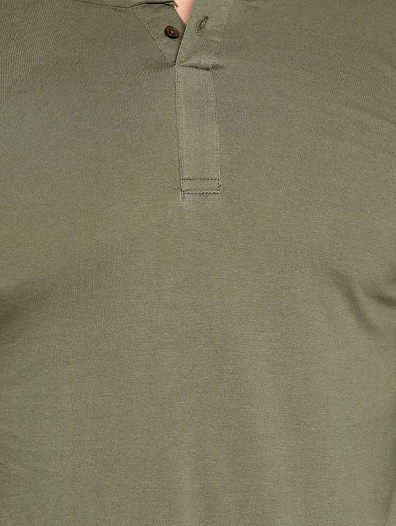 olive green solid t-shirt - 16445121 - Standard Image - 4