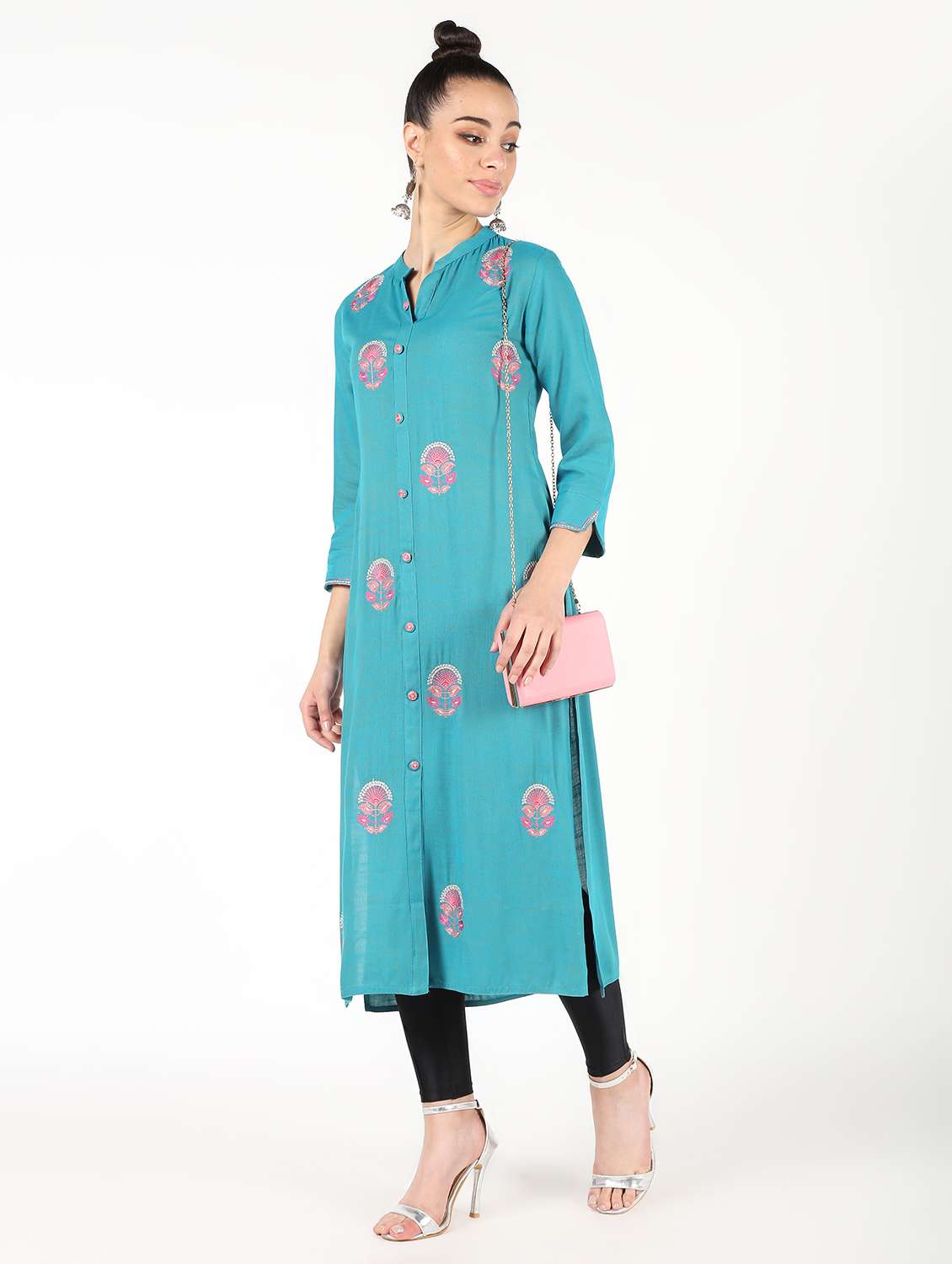 embroidered straight kurta