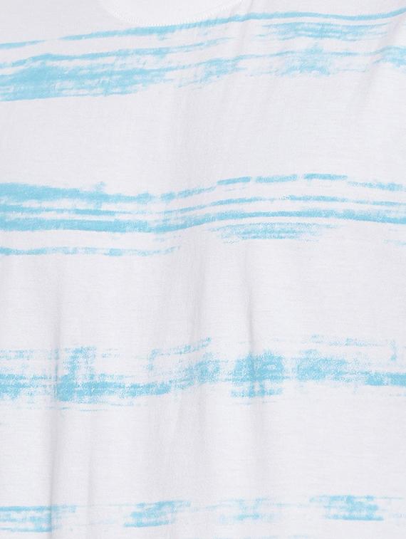 white printed t-shirt - 16467649 - Standard Image - 4