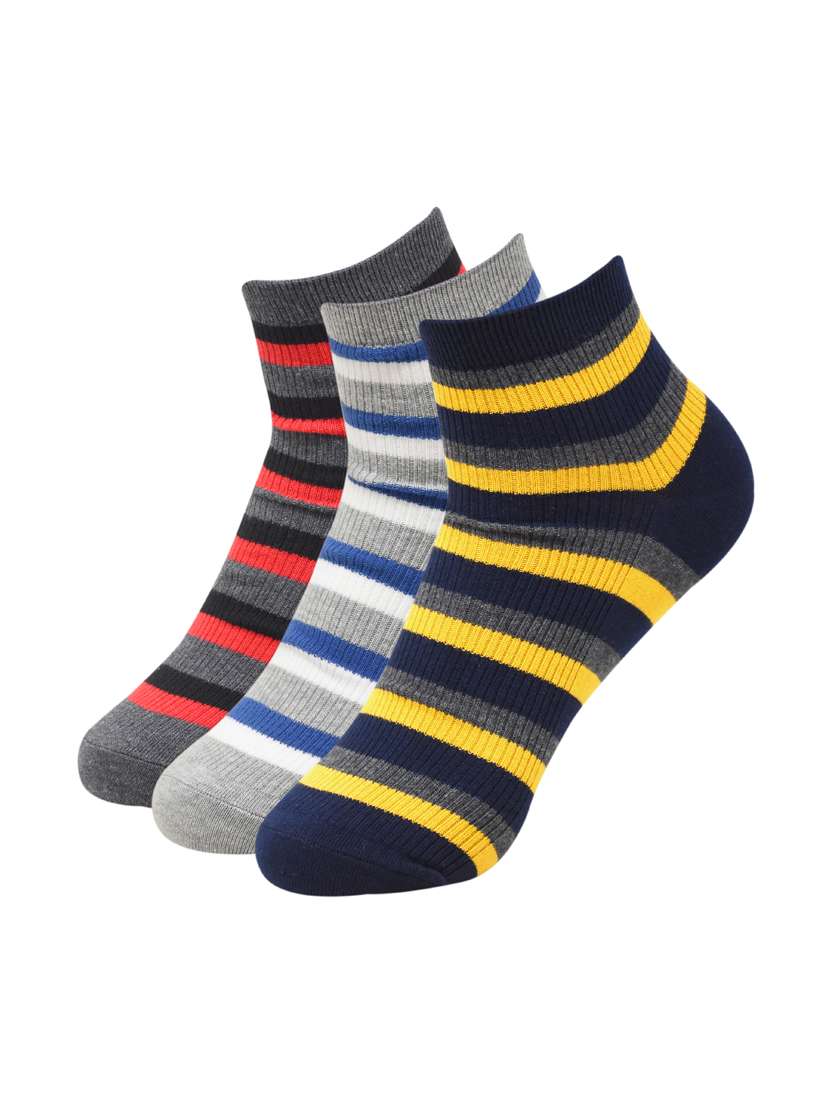 set of 3 multi colored above ankle length sock