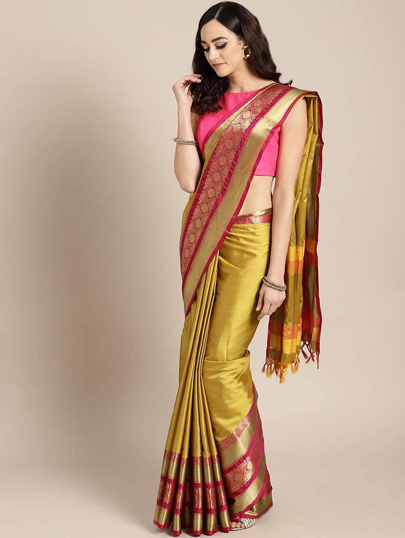 bordered printed saree with blouse