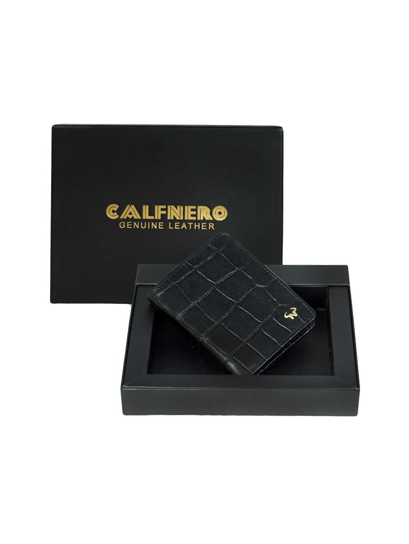 black leather wallet - 16494290 -  Standard Image - 4