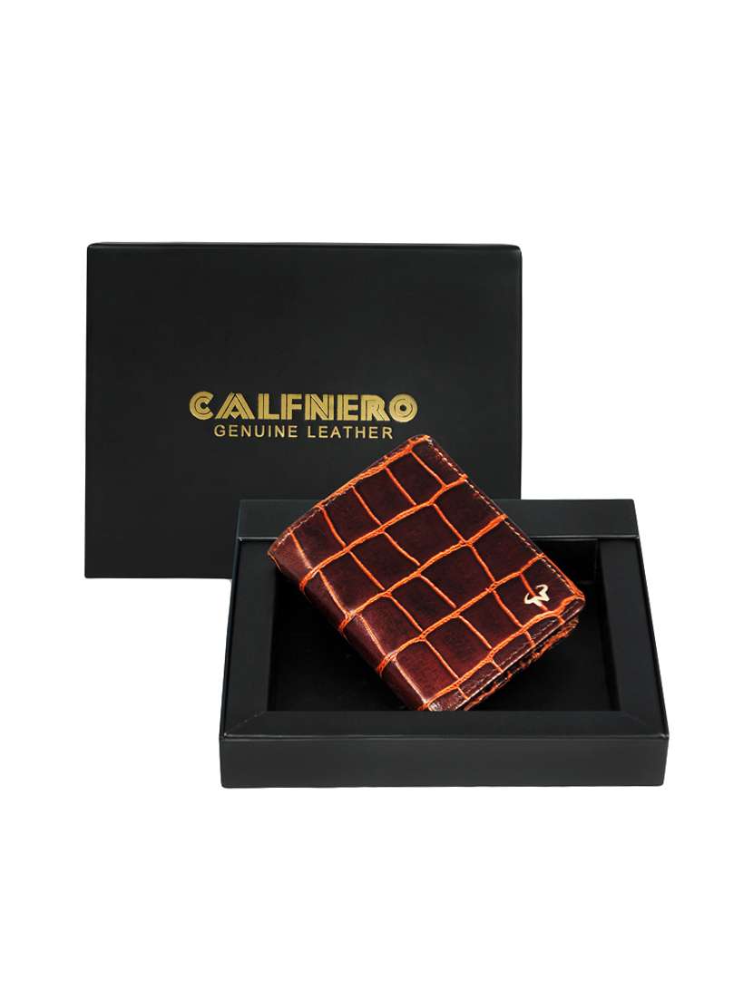 brown leather wallet - 16494292 -  Standard Image - 4