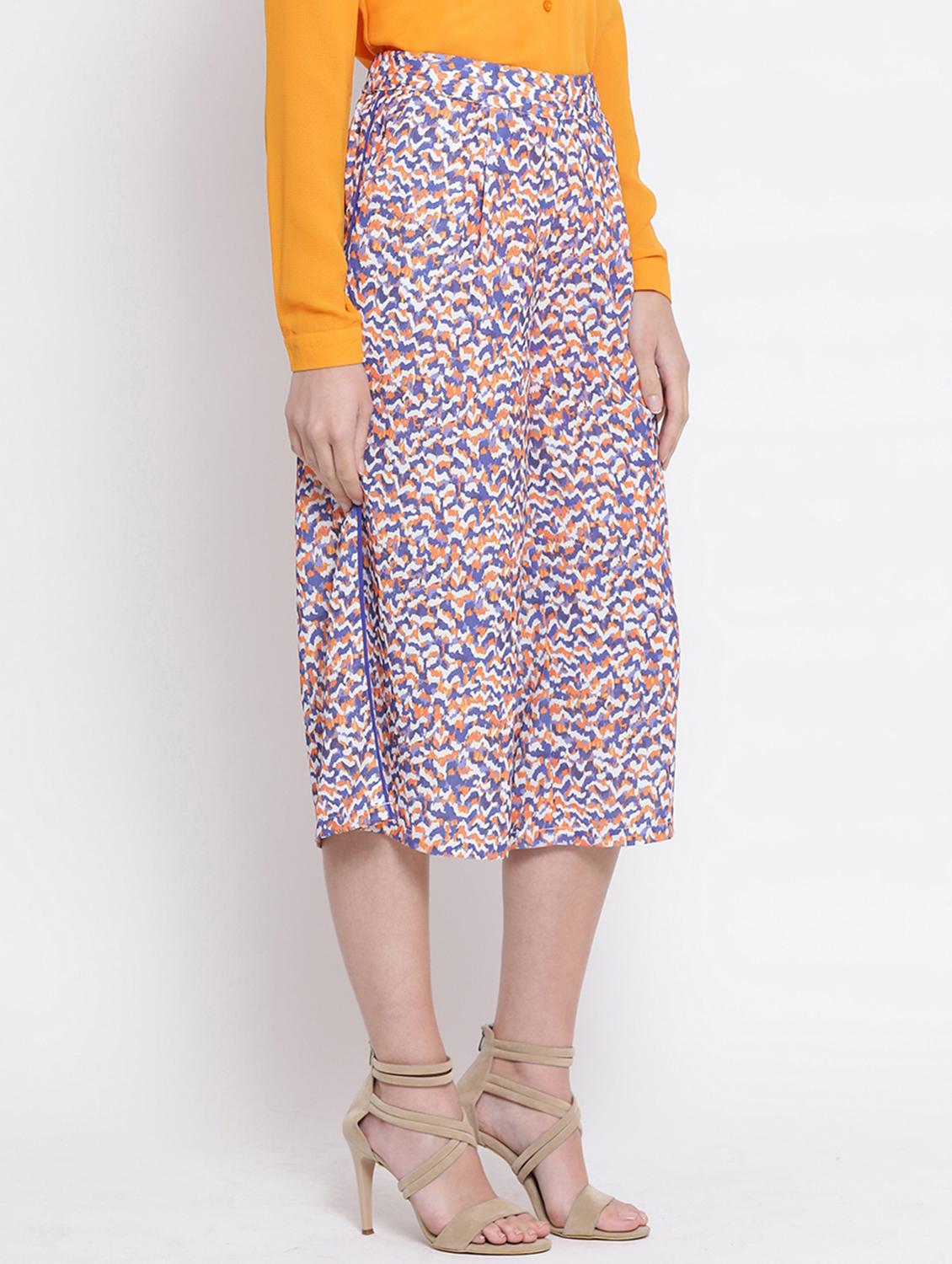 high rise abstract culotte - 16506732 -  Standard Image - 1